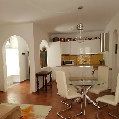 Apartment Casa Zaffiro *